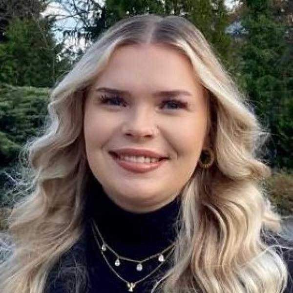 Kyra Rachel Zauner